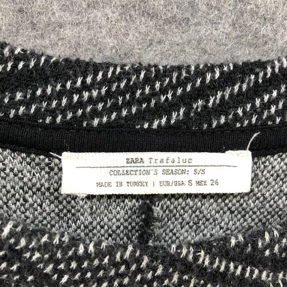 Zara Short Sleeve Shift Dress Size S Black White Printed Knit Stretch Sweater - Picture 5 of 10